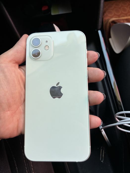 Iphone 12, 128Gb em excelente estado