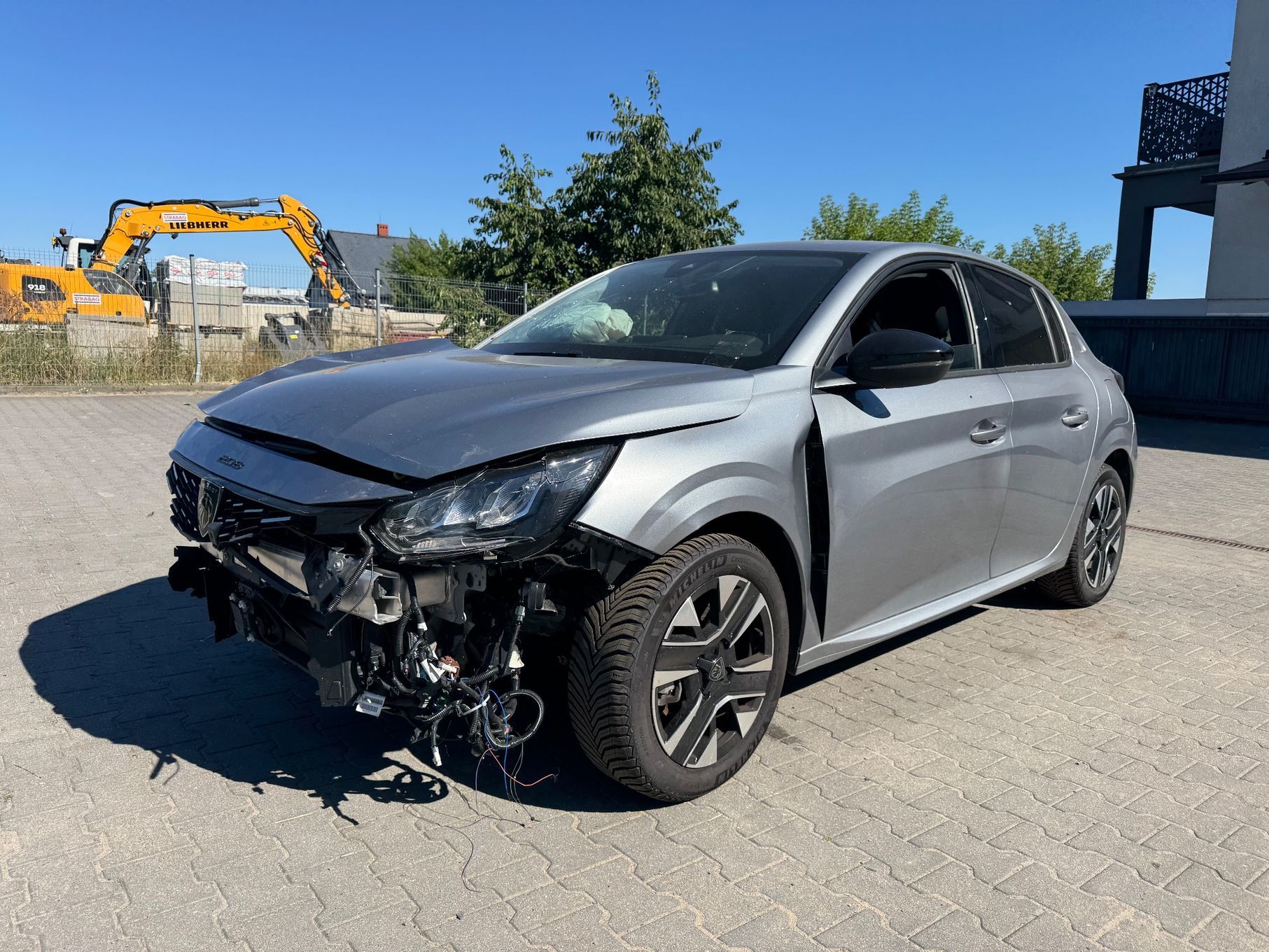 Peugeot 208 1.2t Virtual Alu Klimatronic