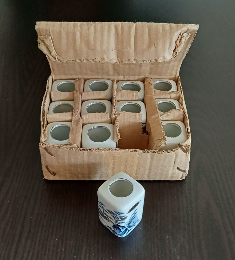 Paliteiros em porcelana novos total 12 Motivos asiáticos