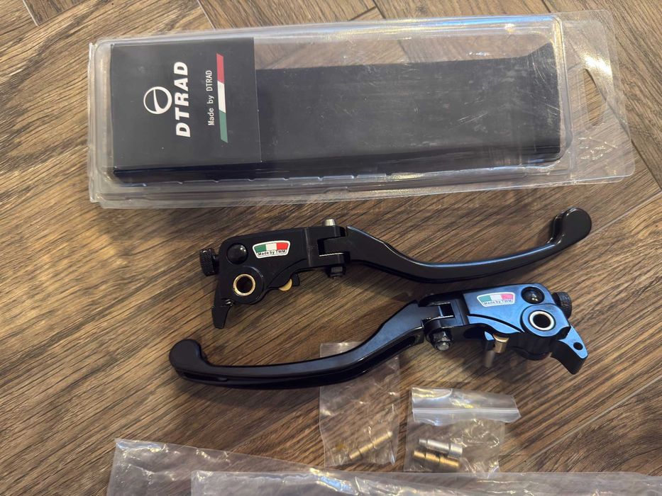 Ducati Diavel V4 DTRAD курки (зчеплення і тормоз)