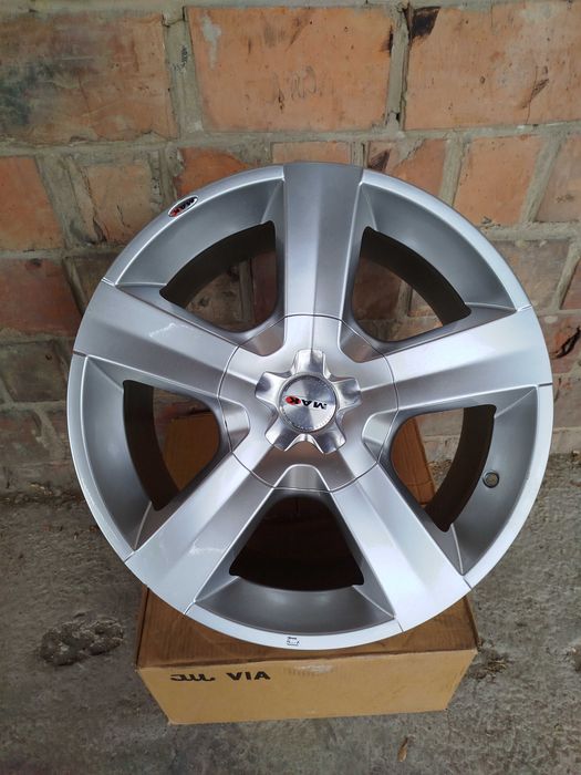 Диски 9J R18 5x120 ET35 dia76	BMW RR Opel Cadillac