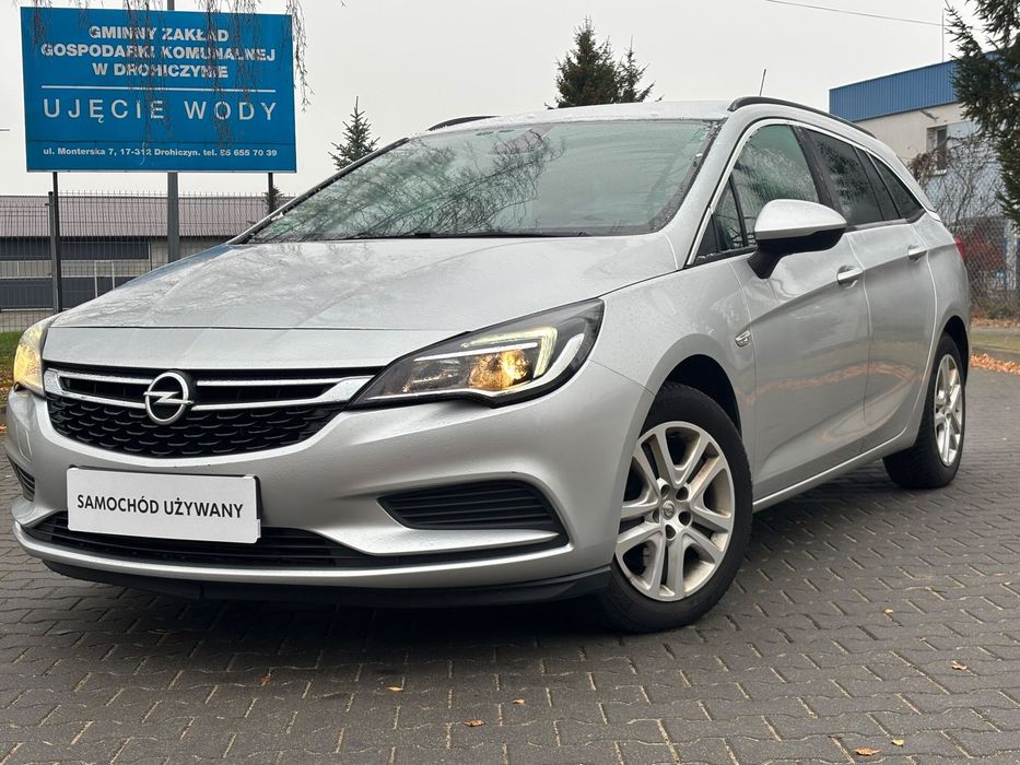 Opel Astra Pierwszy właściciel, Potwierdzony przbeieg, Bezwypadkowe auto