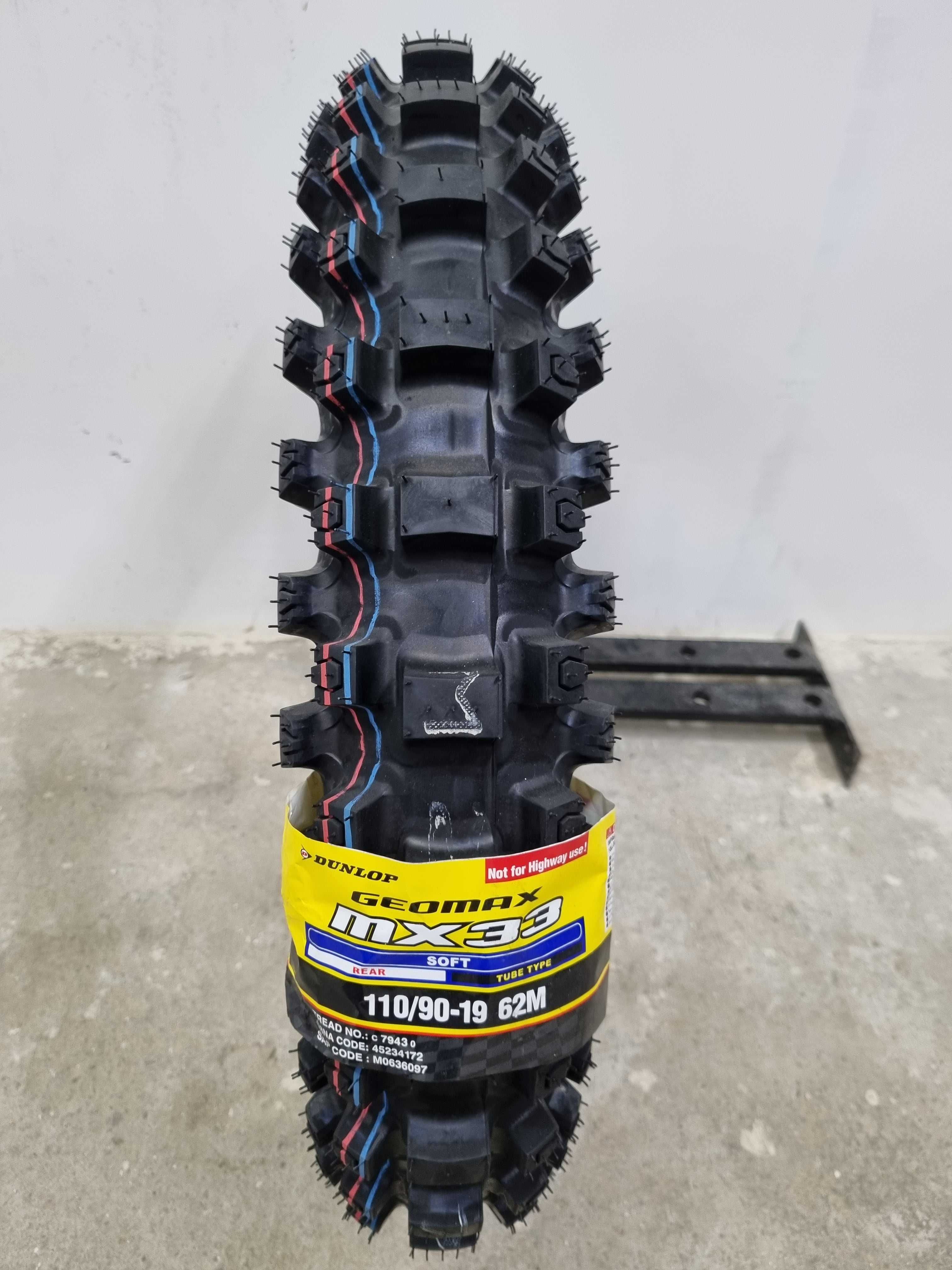 Opona Dunlop 110/90-19 Geomax MX33 DOT 2022 cross enduro mx