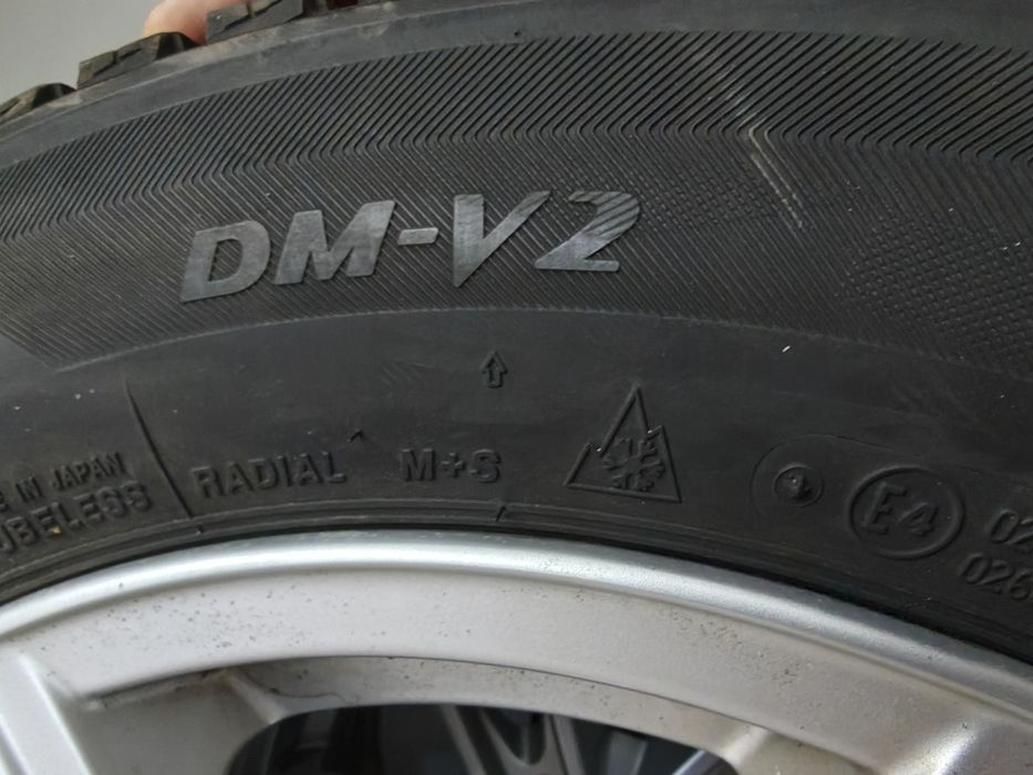 Komplet 4 szt. alufelgi opony zimowe Nissan Qashqai
