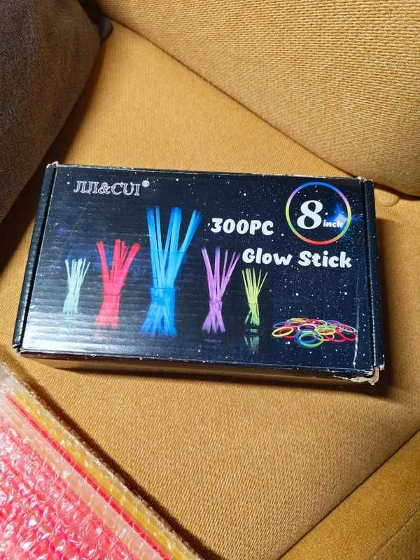 Glow sticks świecące, fluorescencyjne pałeczki 20cm 297 sztuk