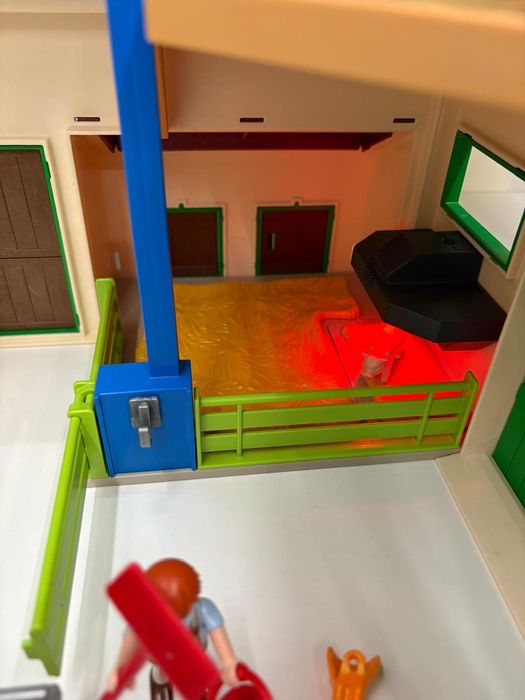 Zestaw playmobil country 70132 gospodarstwo rolne farma ze zwierzętami