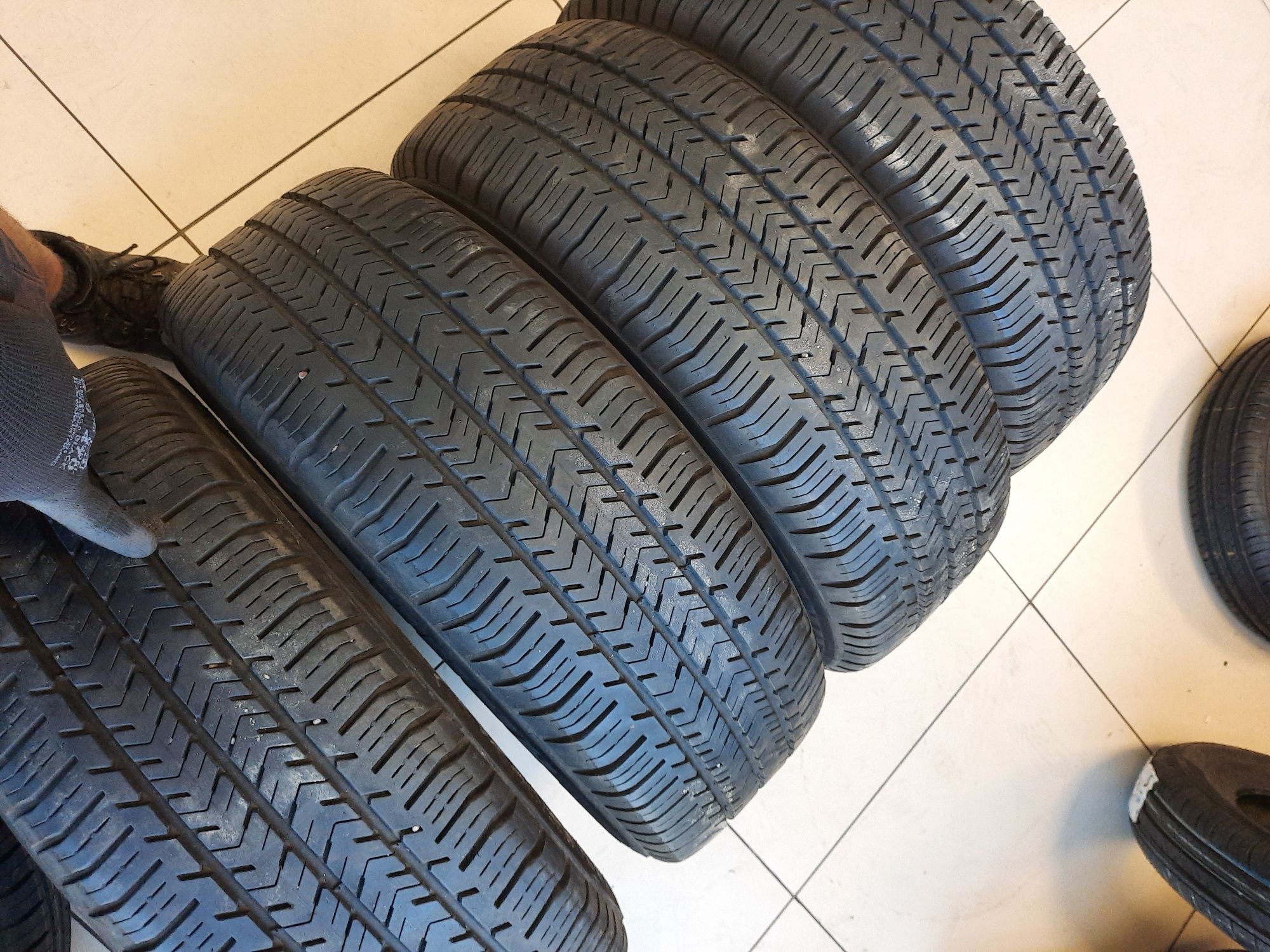 Komplet kół 16 5x108 Citroën, Peugeot, Toyota, 215/65R16C Michelin