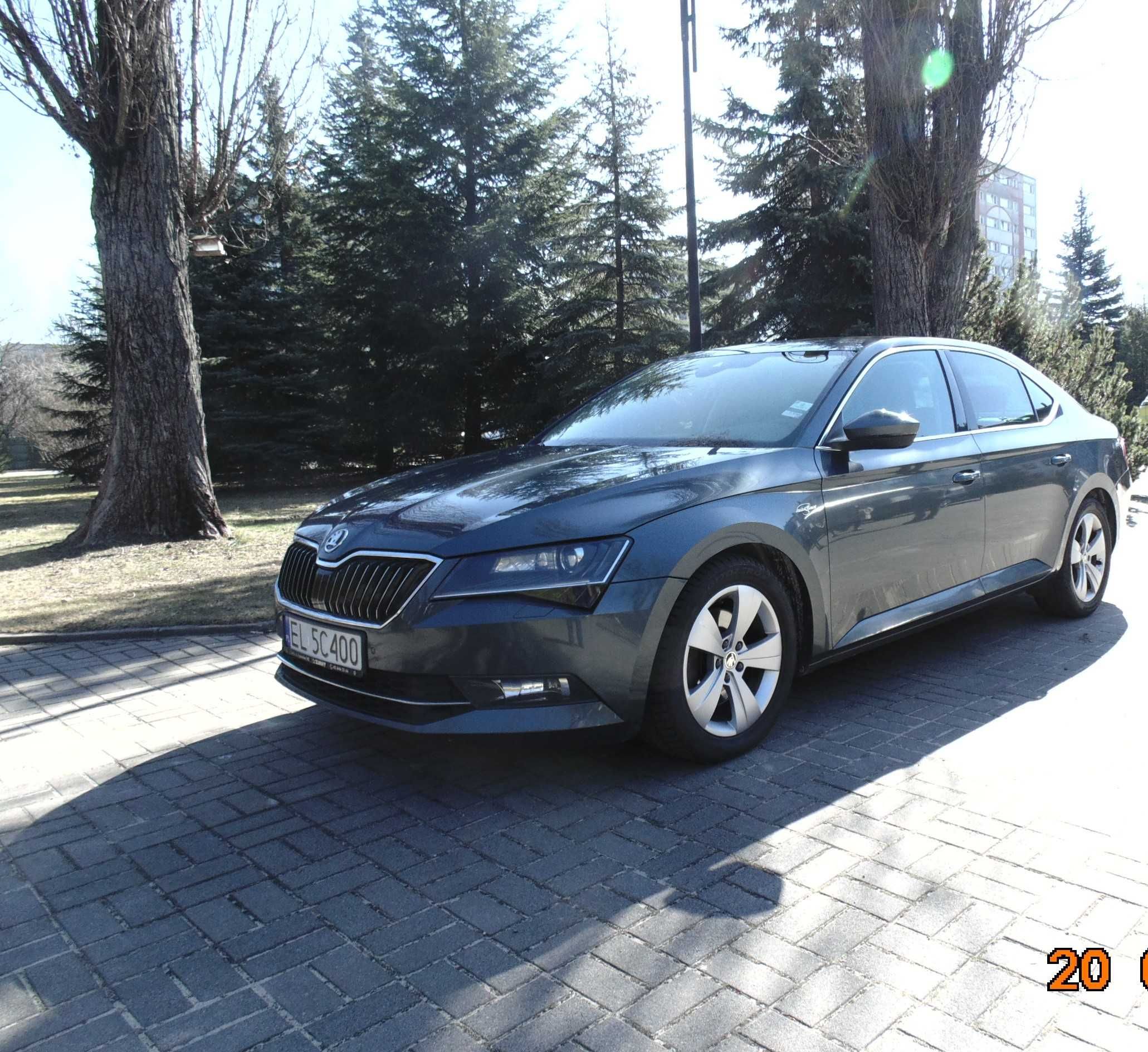 Skoda Superb III Laurin & Klement 4x4 DSG