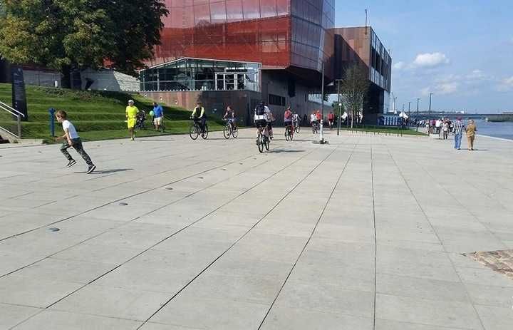 Płyta zbrojona 75x50x10cm bulwar wiślany na drogi i podjazdy