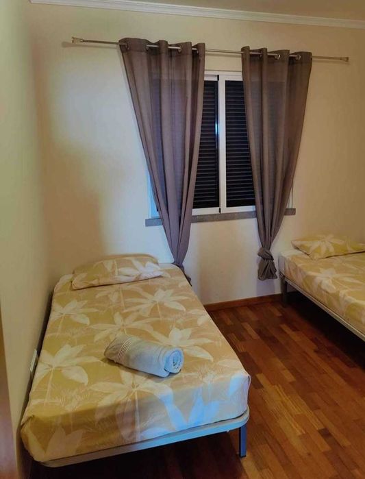 Cama solteiro colchão e estrado