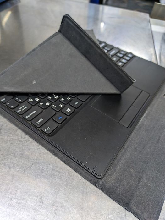 Чехол + клавіатура планшет 10"