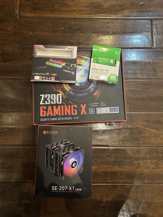 Комплект материнская плата z390+i5 9600k+16 gb ddr4 + m.2 nvme