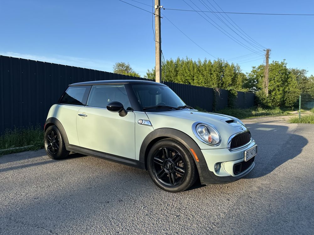 MINI Cooper S Hatch R56 (1.6 AКПП) бензин 184 л.с. рестайлінг 2013