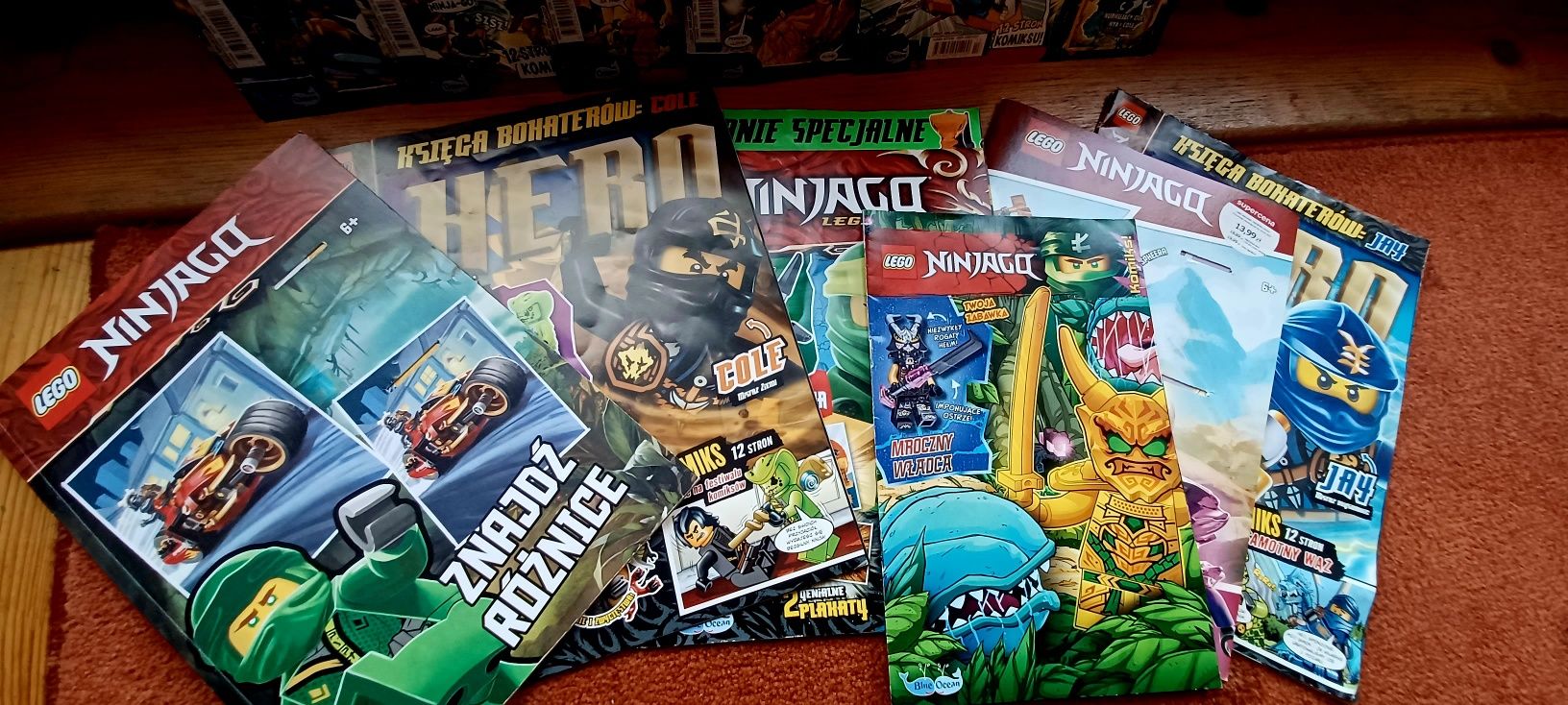 Zestaw Lego Ninjago figurki, gazetki