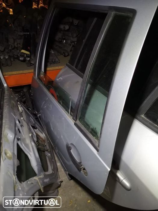 VW GOLF IV SW PORTA TRÁS ESQ  PT052