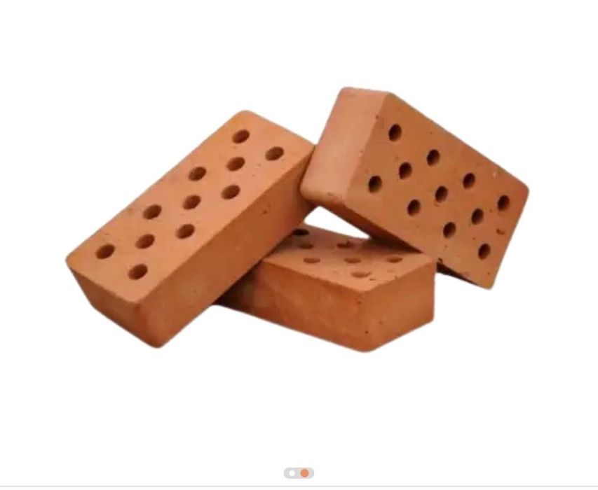 Красный кирпич для стройки