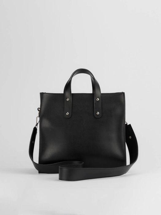 Шопер квадратний з широким ремінцем в комплекті чорний