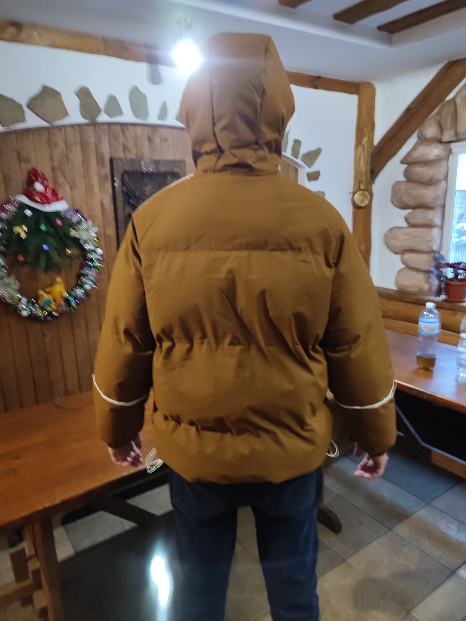 Продам демисезонную куртку