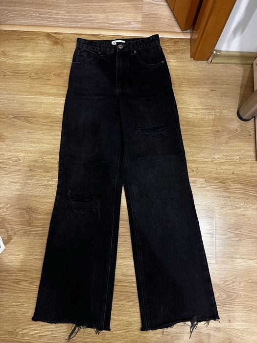 Джинсы zara с дырками