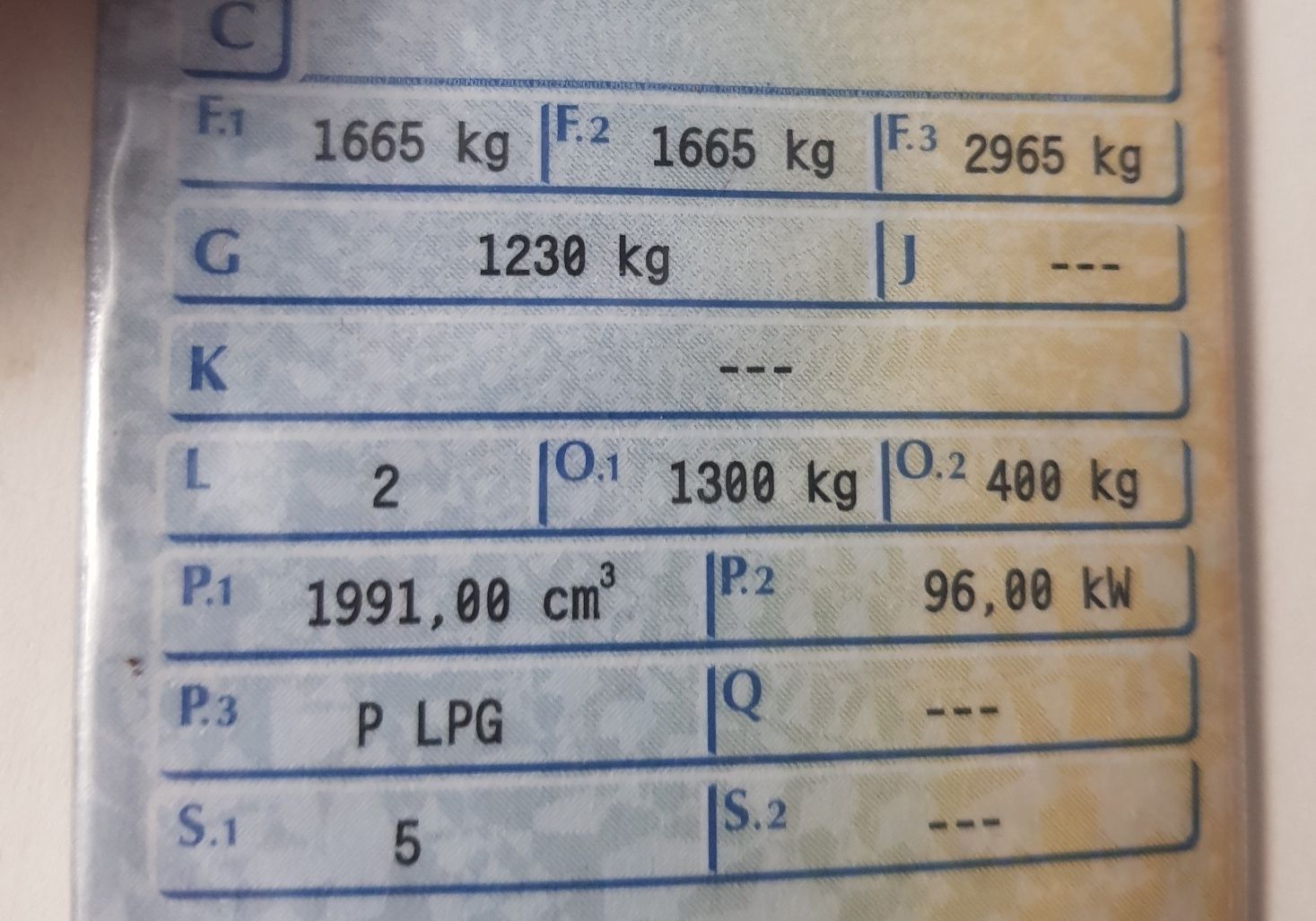 Mazda 323, 2002 r