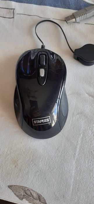 Câmera e microfone marca Creative mais rato para computador