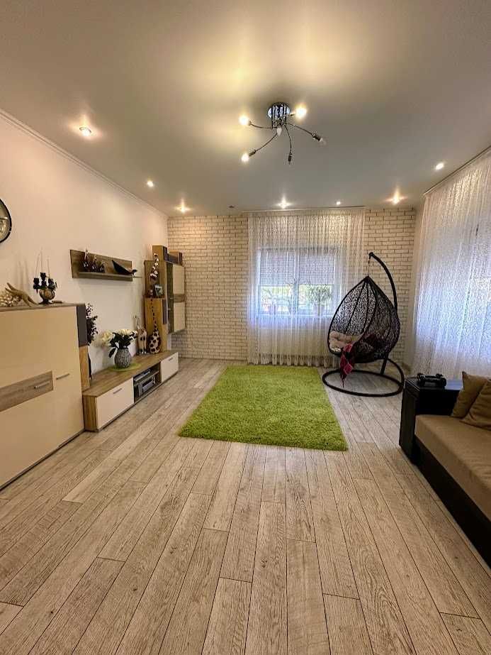 Продам новий будинок в Бровари , р-н Старий центр