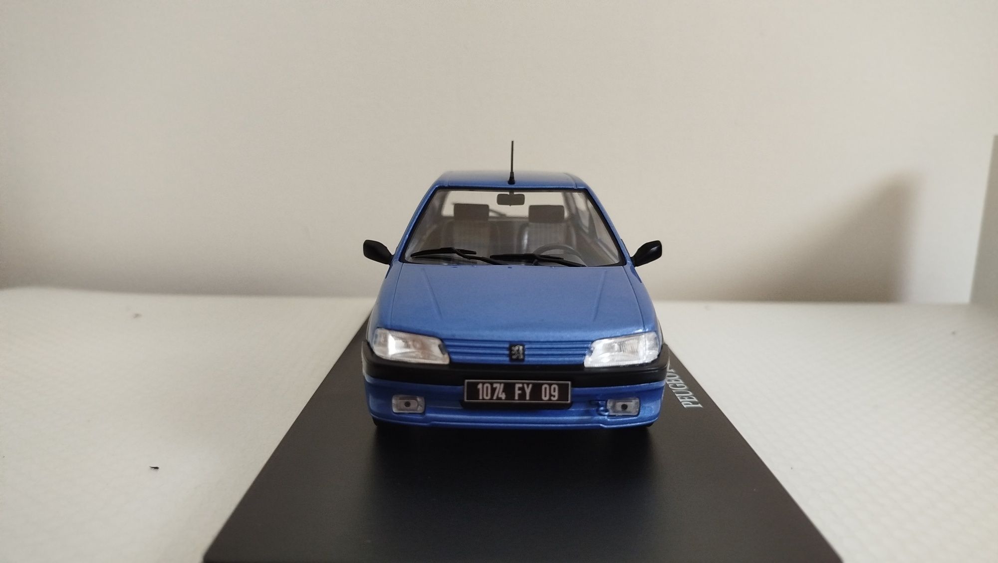 Miniatura Peugeot 106 XSI 1/24 Nova