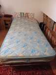 Colchão de cama individual em bom estado.