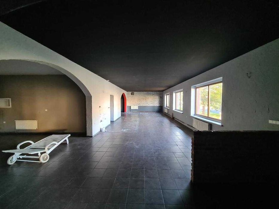 Budynek Handlowo-Usługowy 270 m.2 ,32 ary koło zjazdu A4 Krapkowice