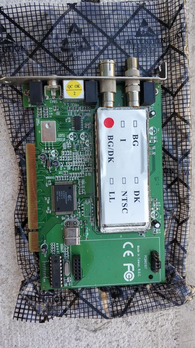 Placa de TV com Rádio