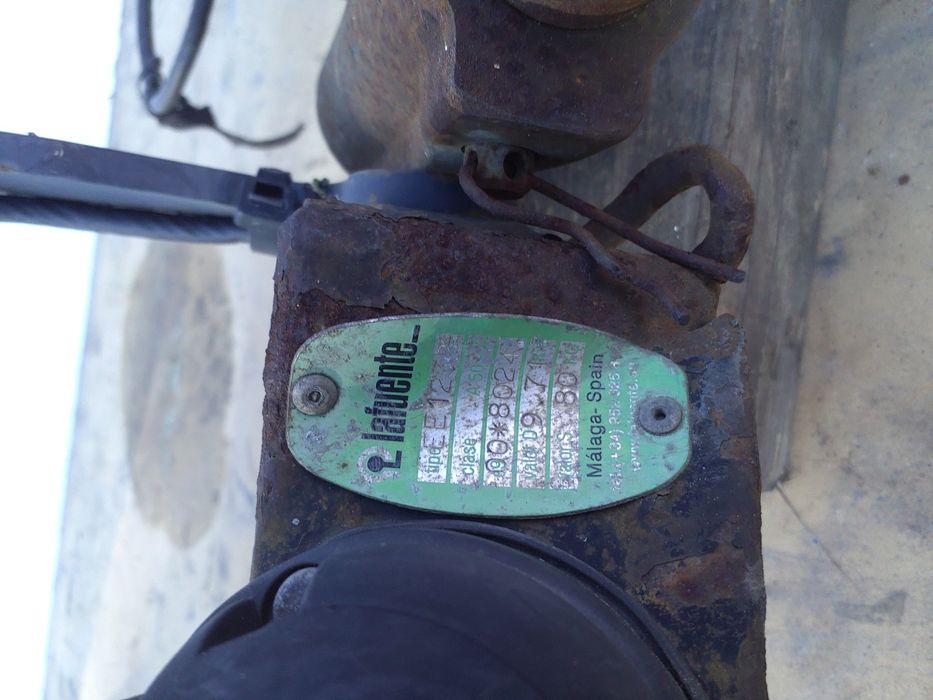 BARRA DO GANCHO DE REBOQUE SKODA OCTAVIA II CARRINHA - 2009