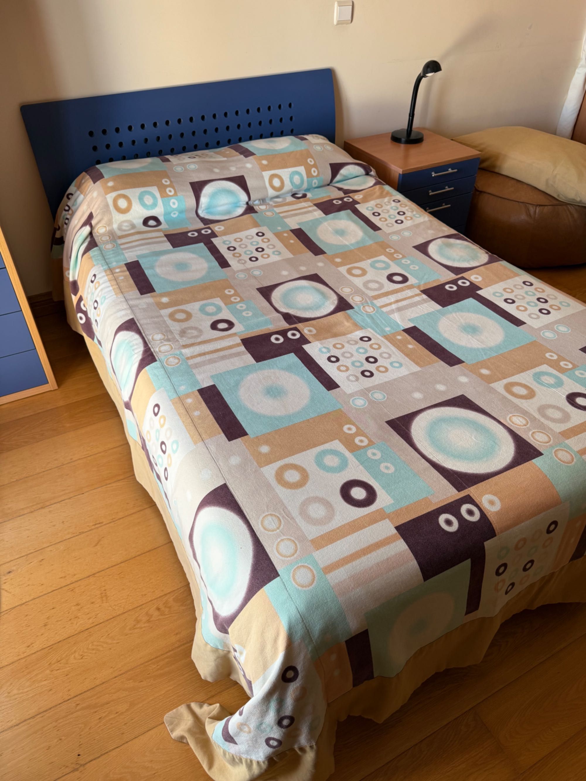 Estrutura e estrado de cama novos • INTERFORMA