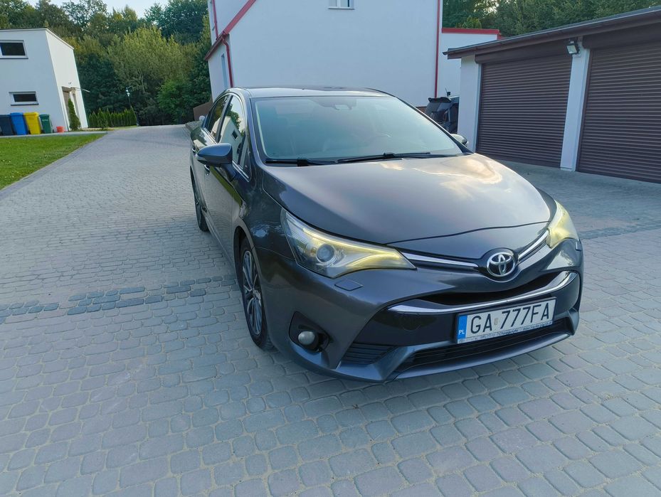 Toyota Avensis 2.0 Prestige MS AUTOMAT