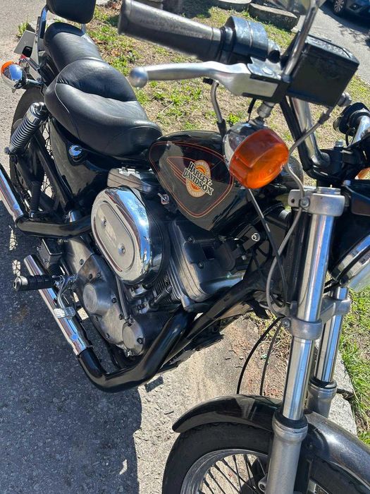 Harley-Davidson Sportster 883