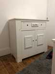 2 Belos pequenas armários / roupeiros brancas / wardrobe cupboard