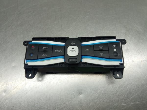 Comando chauffage / sofagem NISSAN NV200/Evalia Combi (M20)