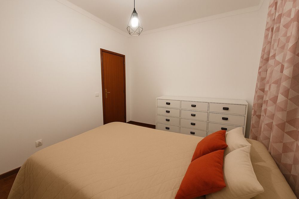 Alugo quarto perto do aerodromo de tires