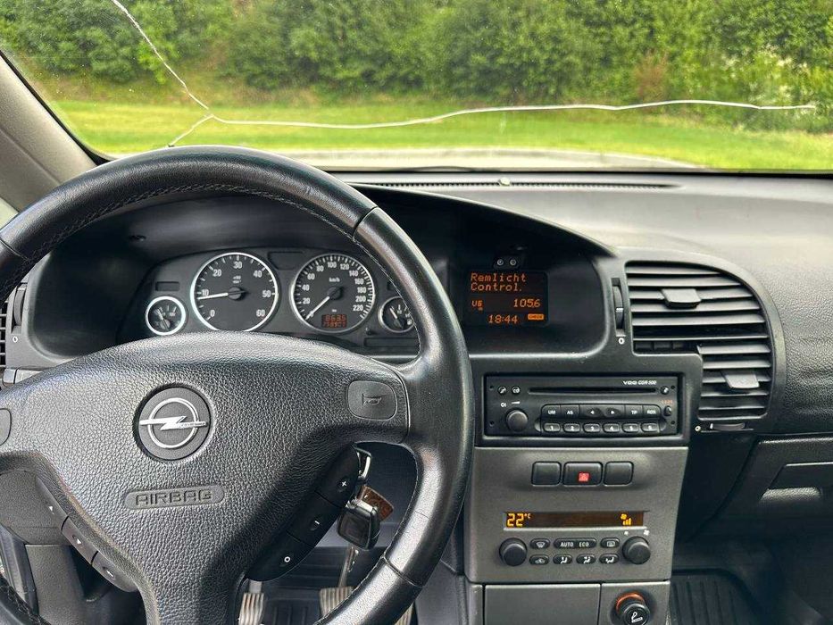 Opel Zafira 2.0 дизель 7 місць ( опель зафіра ) 2003р