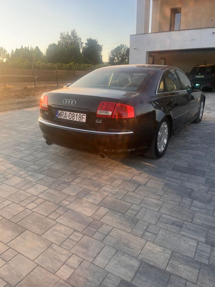 Audi A8 4.2 B+G