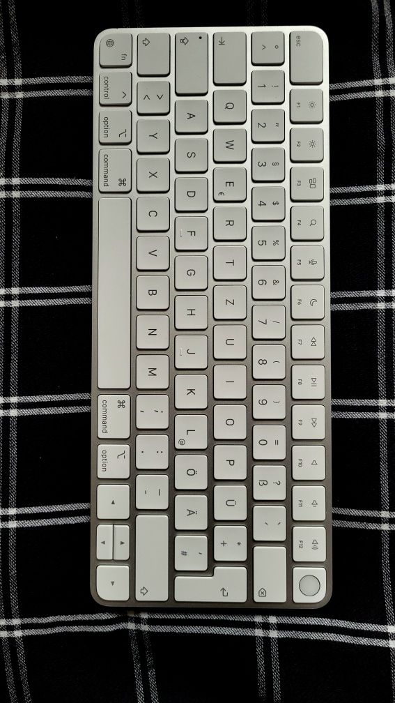 Klawiatura APPLE Magic Keyboard z Touch ID