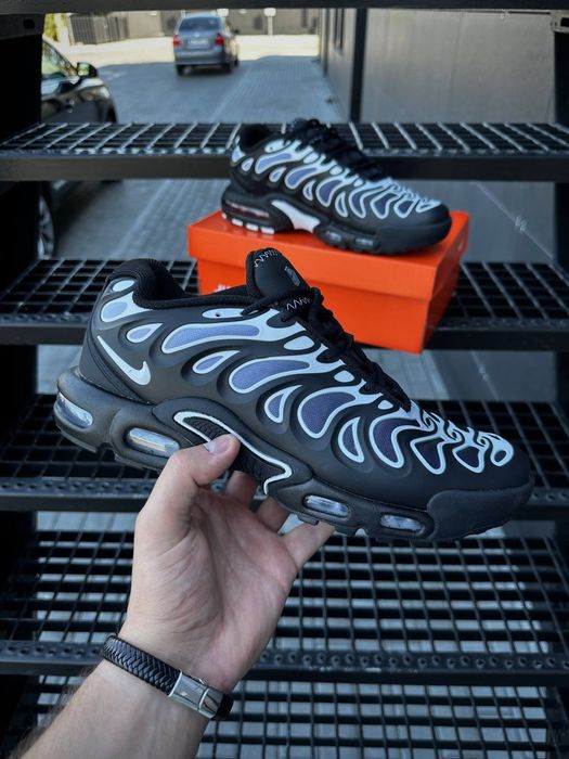 8 кольорів Nike Air TN Plus Drift