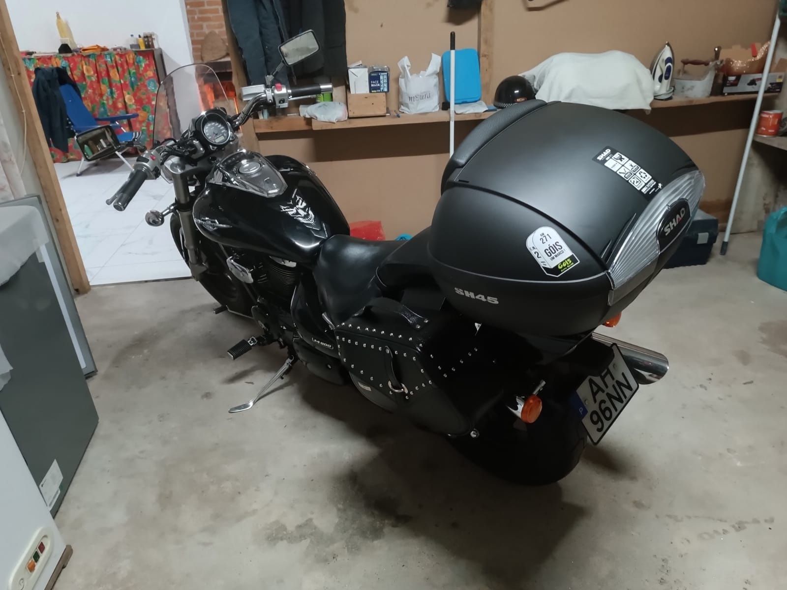 Suzuki Intruder 800