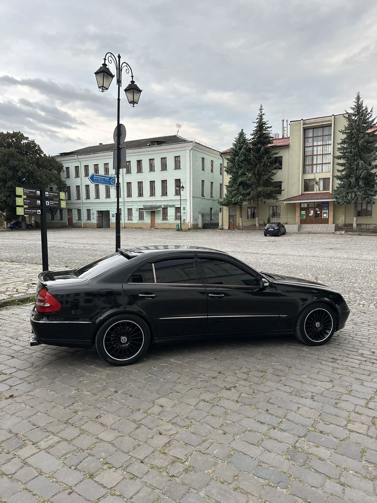 Mercedes Benz w211 e280
