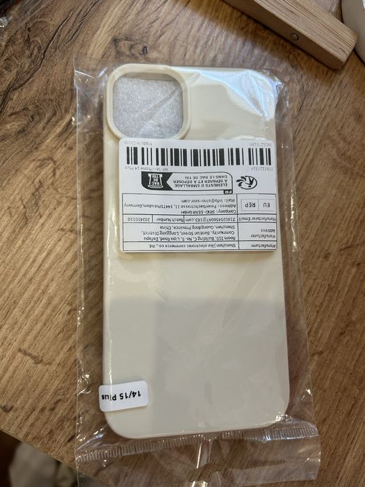 Чохли для iphone 13 та 14+