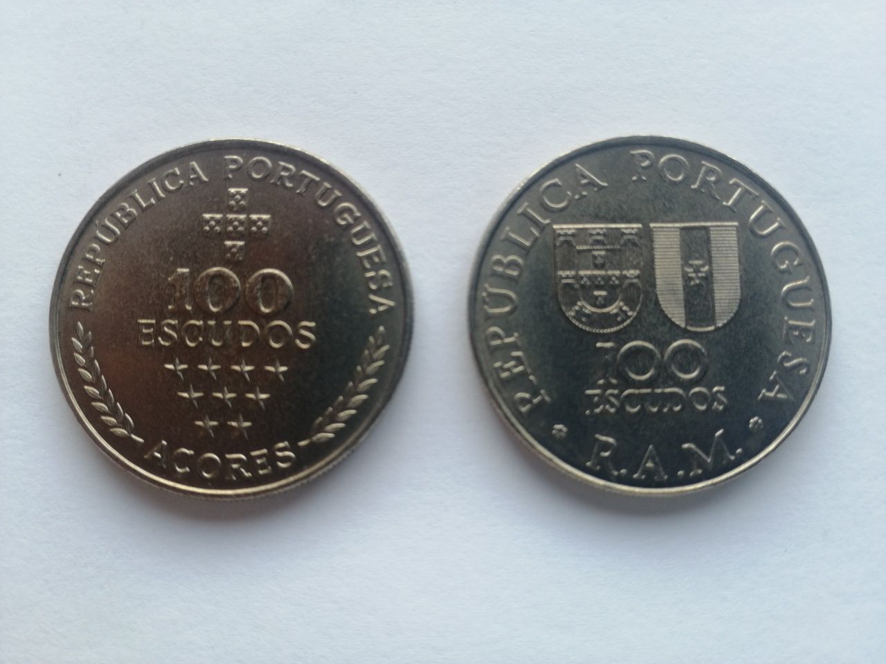 Moedas de 100 escudos Açores e Madeira