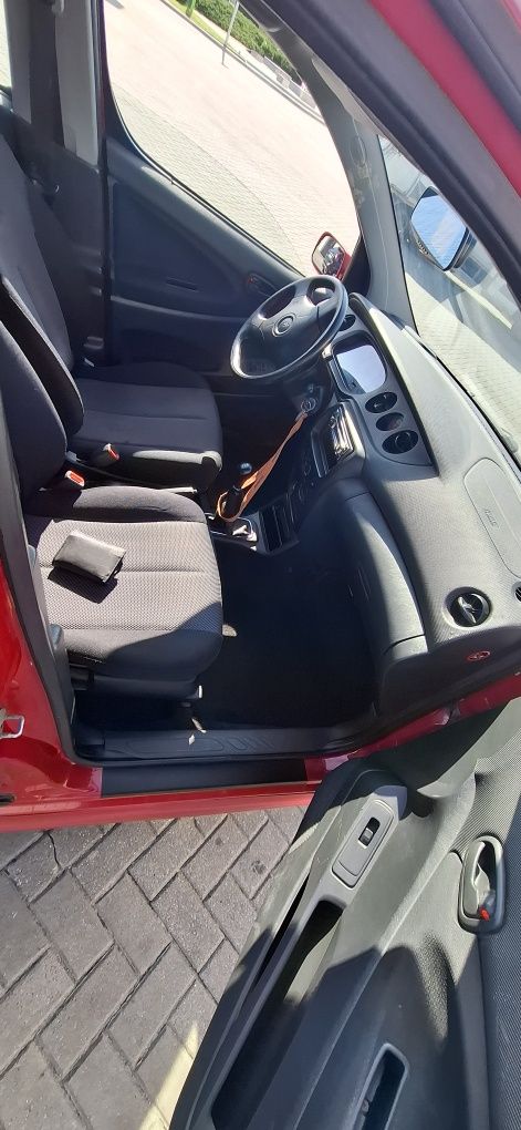Daihatsu YRV 1.3 AWD