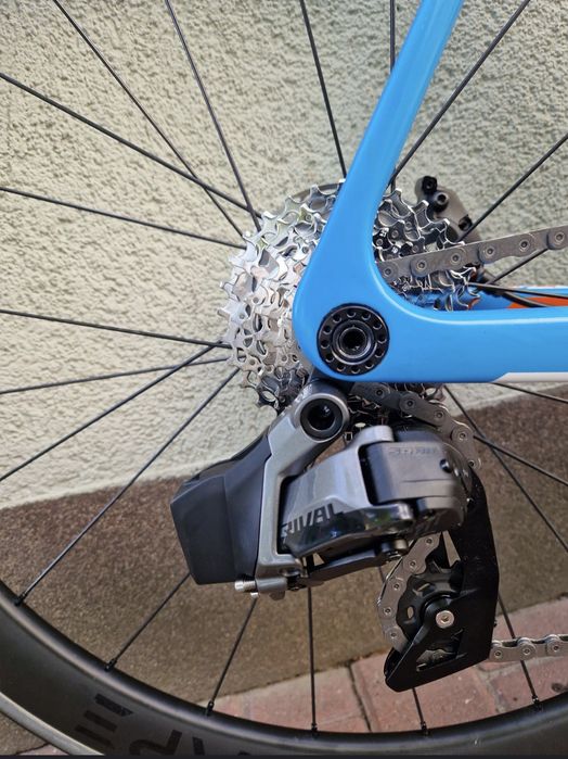 Nowy KTM REVELATOR SKY DMP RIVAL AXS 57 koła carbon DT SWISS 350 team