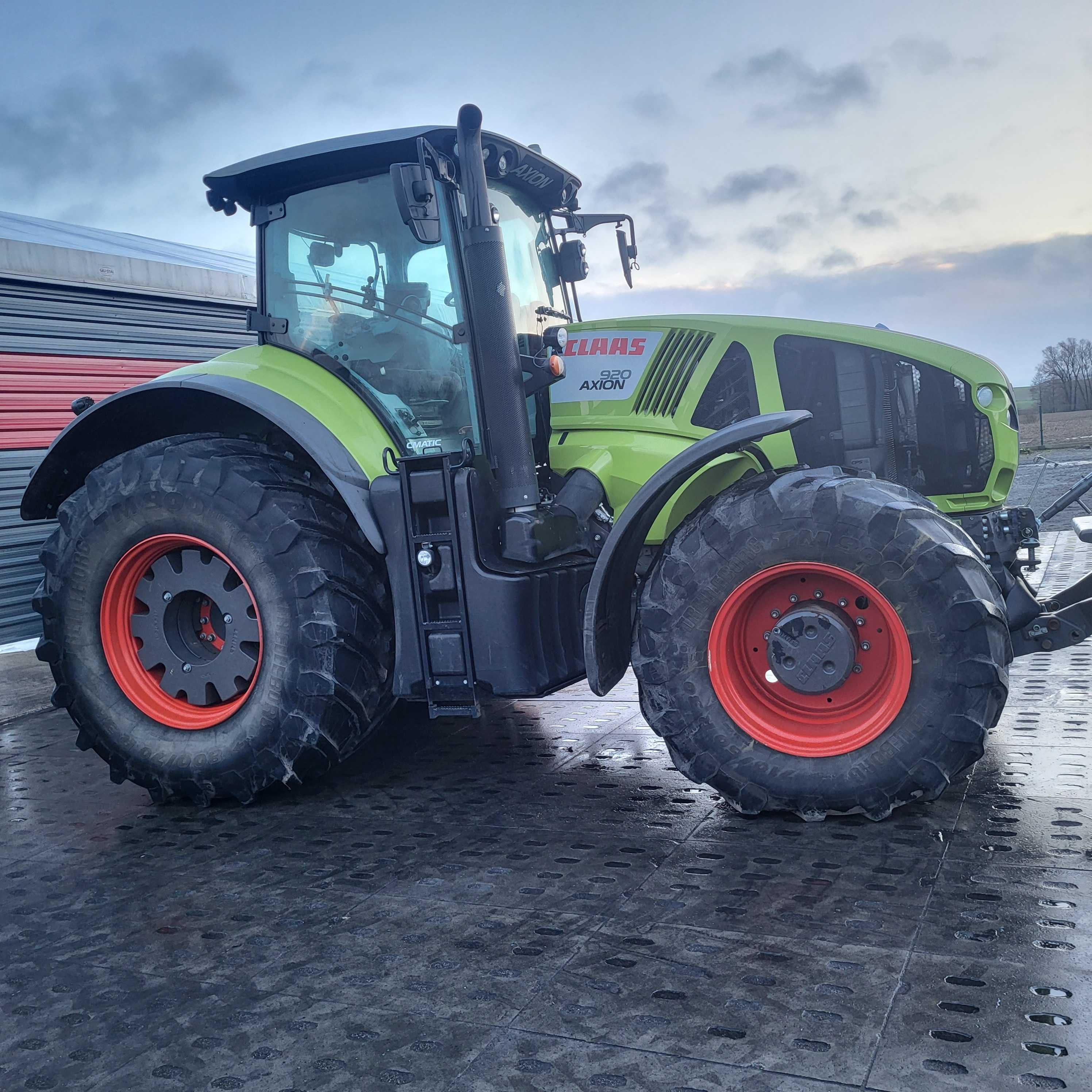 Sprzedam ciągnik Claas Axion 920