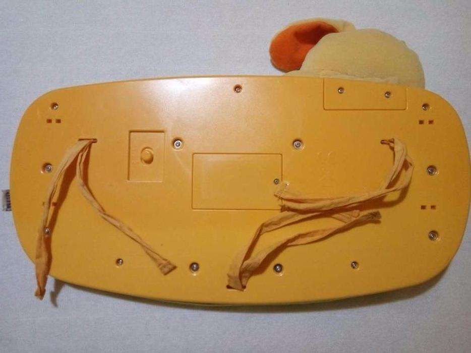 Piano musical da marca Chicco.