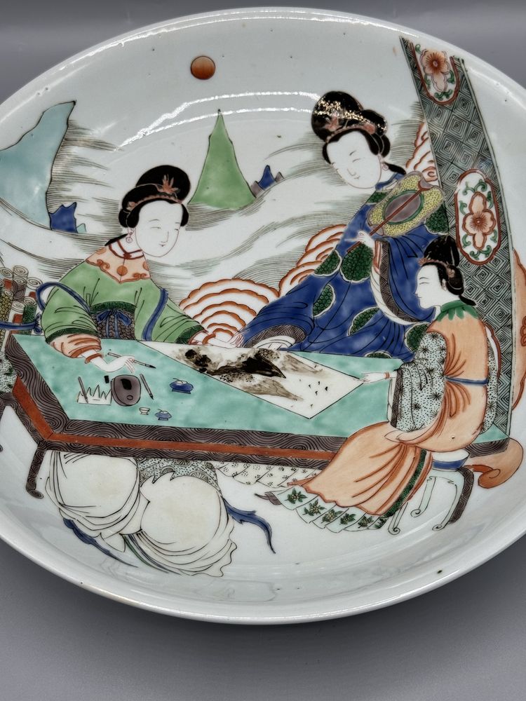 Grande Prato em Porcelana Chinesa Kangxi Qing Dynasty